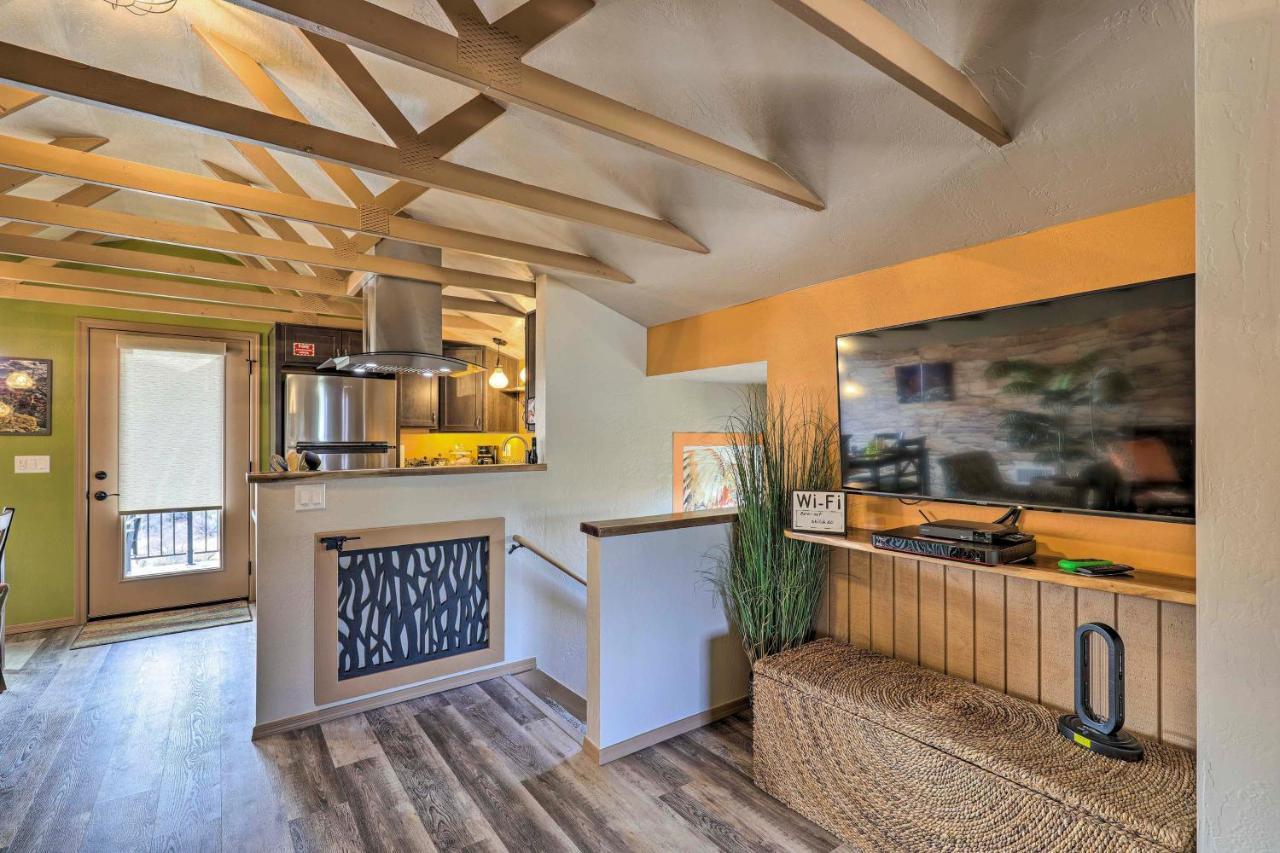 Wine Country Retreat In Cornville Hot Tub And View Exterior photo